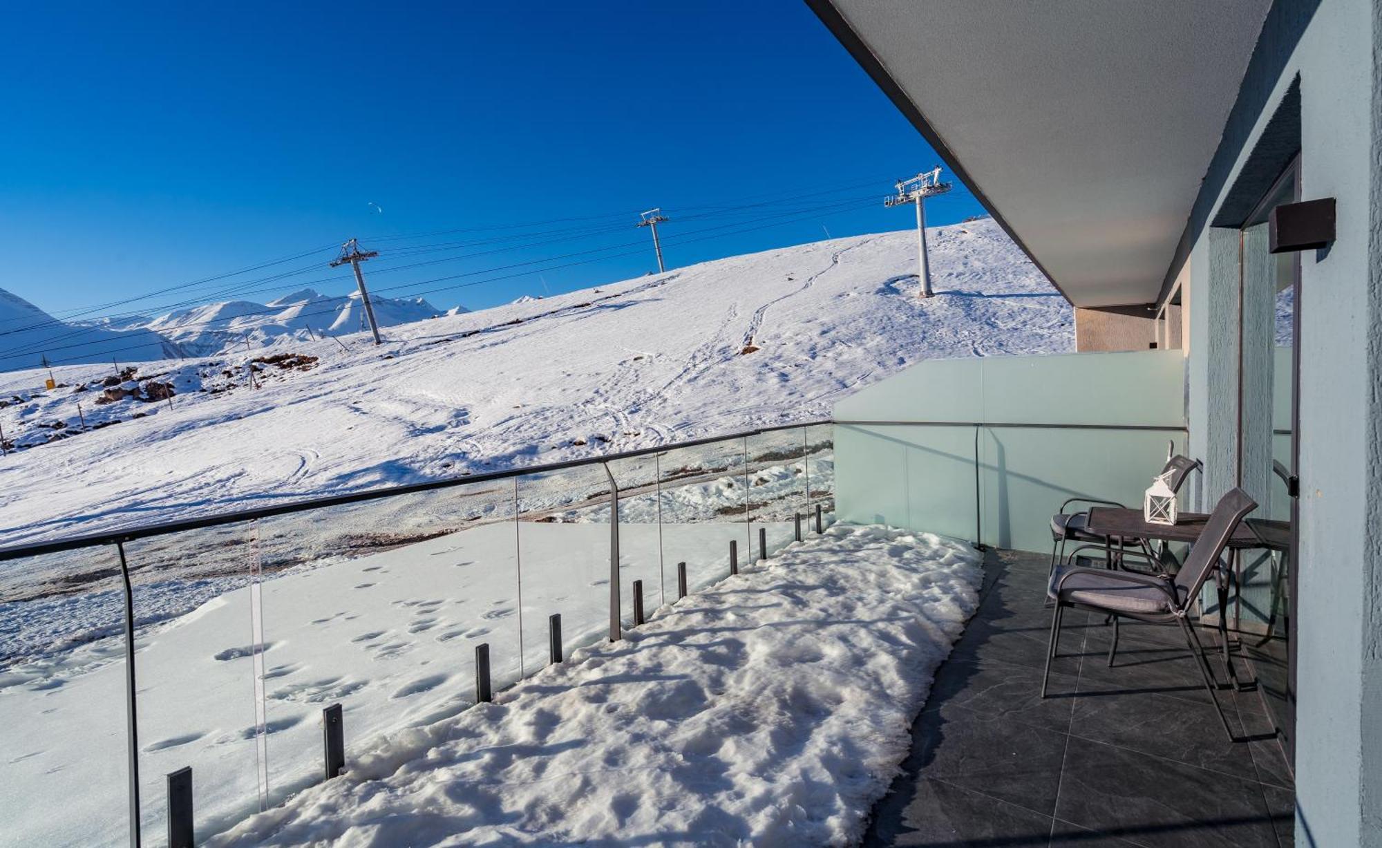 New Gudauri Apartments In Atrium Dış mekan fotoğraf